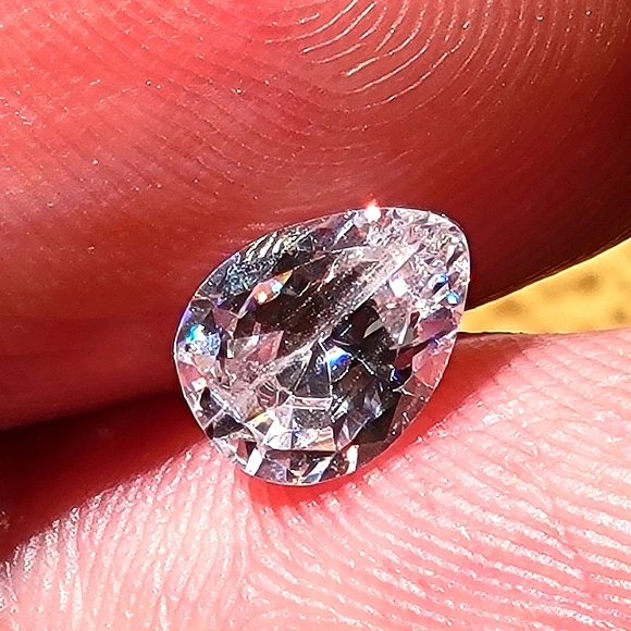 2ctw Natural White Zircon ✨️ Pear Cut Loose Gemstone [Ring Sized] - Picture 1 of 6